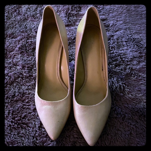 Michael Kors Leather Pumps - Picture 1 of 7
